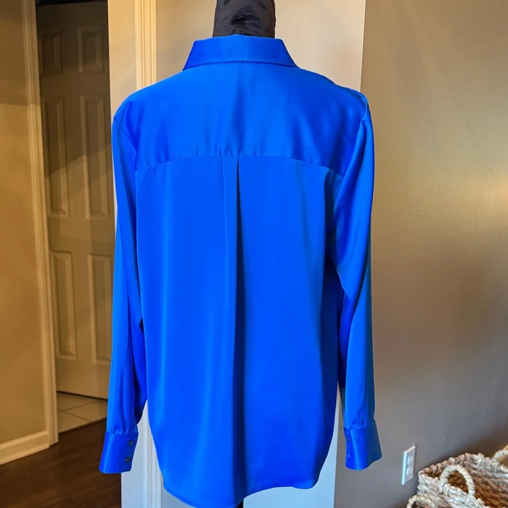 Candace Cameron Bure Vibrant Blue Blouse - Picture 3 of 5